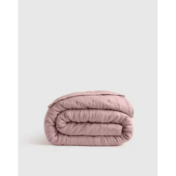NWT Quince European Linen Dream Quilt – Queen, Dusty Mauve (No Shams) - Picture 1 of 5